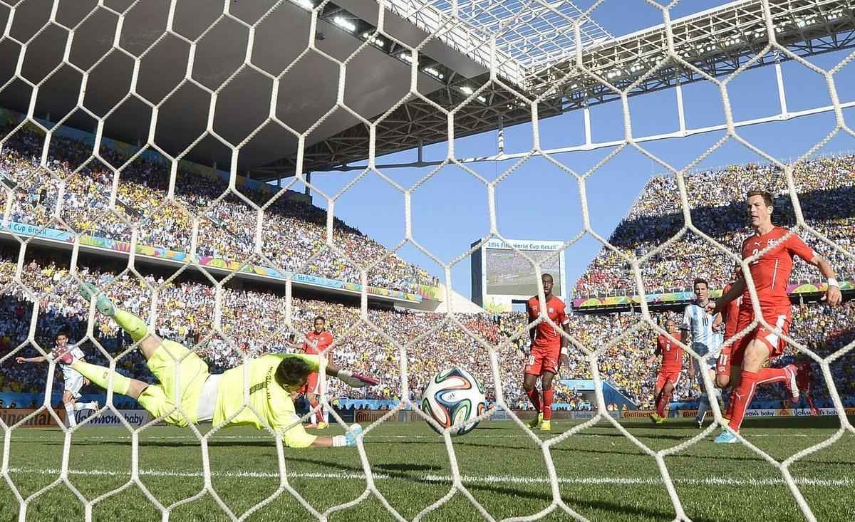 Fotos do jogo entre Argentina e Sua