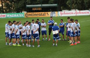 Comandados por Alejandro Sabella, os jogadores da Seleção Argentina voltaram aos treinos nesta quarta-feira, na Cidade do Galo, em Vespasiano