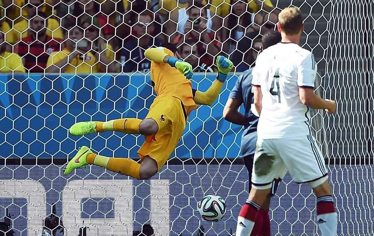 Imagens do duelo entre Frana e Alemanha no Maracan, Rio de Janeiro, pelas quartas de final da Copa do Mundo