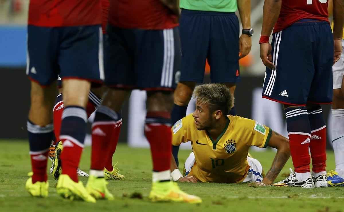 Imagens do jogo entre Brasil e Colmbia, pelas quartas de final