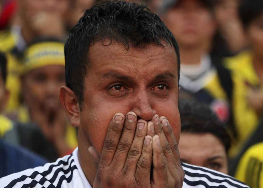 Os colombianos compareceram s ruas de Bogot para torcer pela equipe no confronto contra o Brasil, pelas quartas de final da Copa do Mundo. O resultado, porm, no foi o esperado: 2 a 1 a favor os anfitries. Apesar da eliminao, a Colmbia registrou sua melhor campanha na histria do Mundial.
