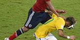 Lateral-direito colombiano acertou Neymar e colocou fim  Copa do Mundo para o brasileiro
