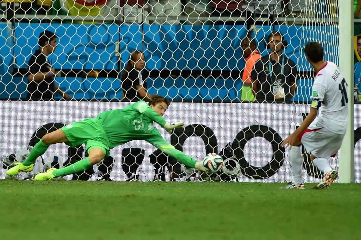 Depois de empate sem gols no tempo normal e na prorrogao, Holanda venceu por 4 a 3 nos pnaltis