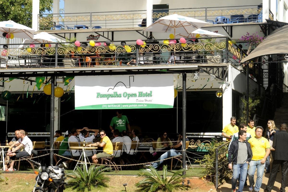 Na Pampulha, torcedores se preparam para acompanhar o confronto entre Brasil e Alemanha