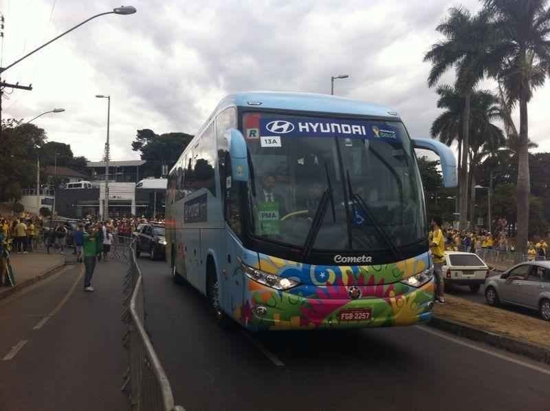 Seleo da Alemanha chega ao Mineiro, palco da disputa que vale vaga para a final da Copa 