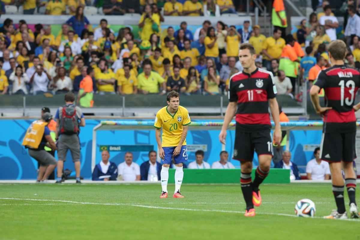 Fotos da partida entre Brasil e Alemanha no Mineiro