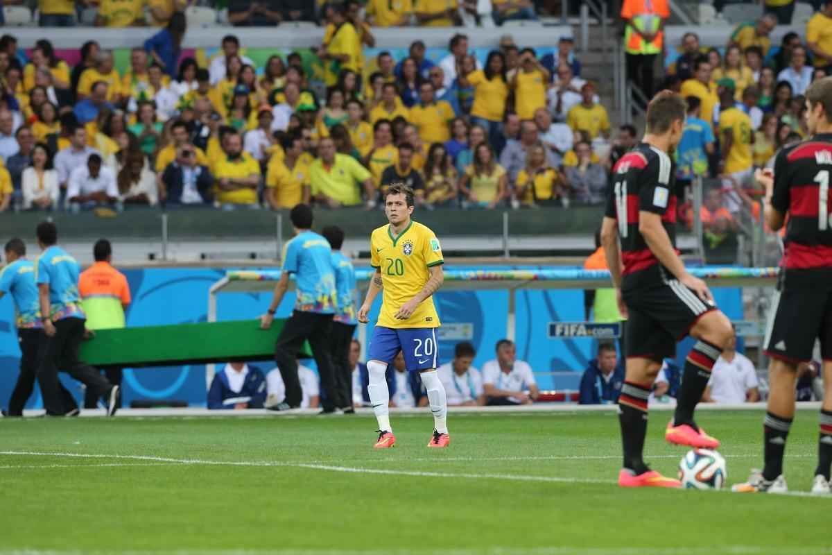 Fotos da partida entre Brasil e Alemanha no Mineiro