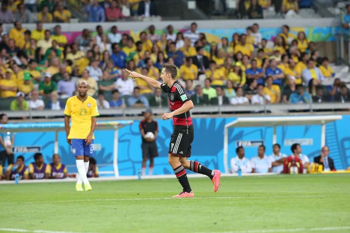 Fotos da partida entre Brasil e Alemanha no Mineiro