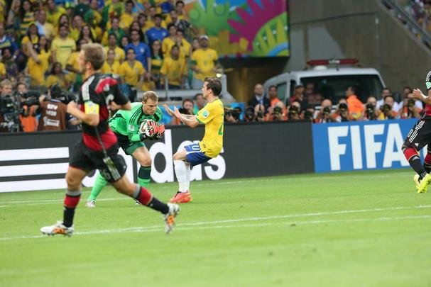 Fotos da partida entre Brasil e Alemanha no Mineiro