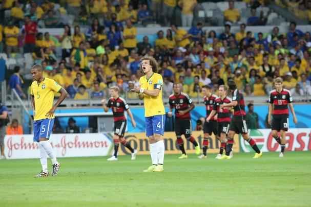 Fotos da partida entre Brasil e Alemanha no Mineiro