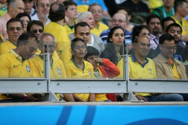 Goleada alem sobre o Brasil, por 7 a 1, deixa torcedores desolados no Mineiro