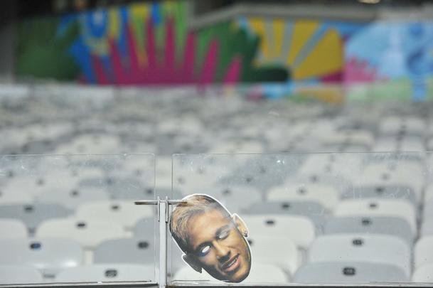 Goleada alem sobre o Brasil, por 7 a 1, deixa brasileiros desolados no Mineiro