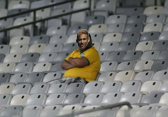 Goleada alem sobre o Brasil, por 7 a 1, deixa brasileiros desolados no Mineiro
