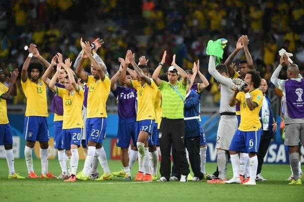 Jogadores brasileiros entram para a histria com goleada indita de 7 a 1 aplicada pela Alemanha no Mineiro; golpe duro de ser assimilado