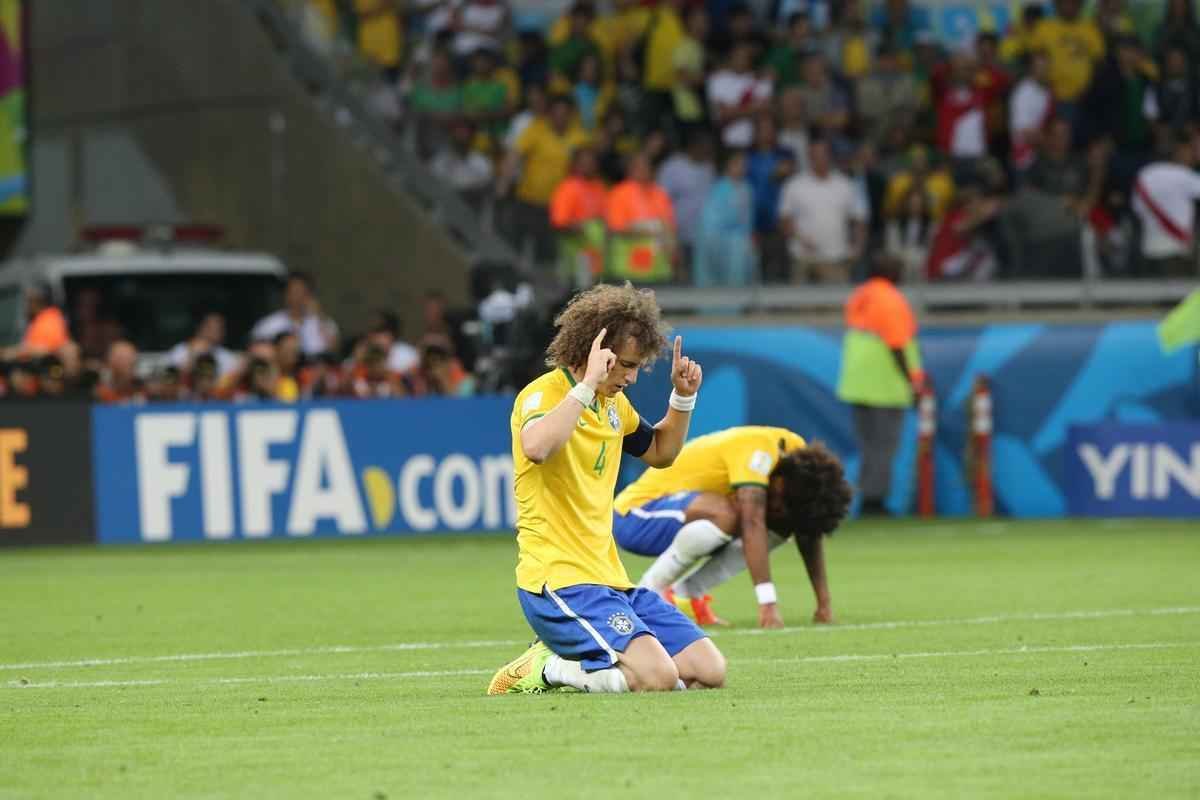 Jogadores brasileiros entram para a histria com goleada indita de 7 a 1 aplicada pela Alemanha no Mineiro; golpe duro de ser assimilado