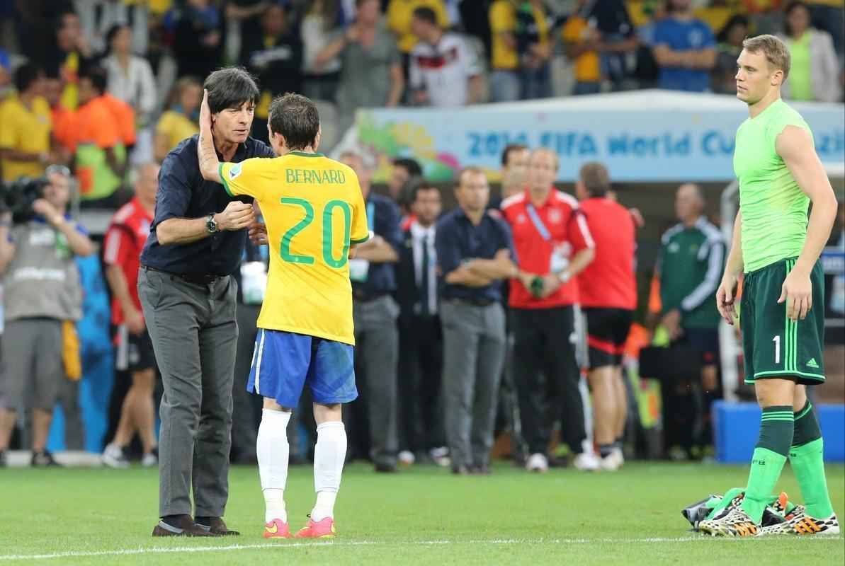 Jogadores brasileiros entram para a histria com goleada indita de 7 a 1 aplicada pela Alemanha no Mineiro; golpe duro de ser assimilado