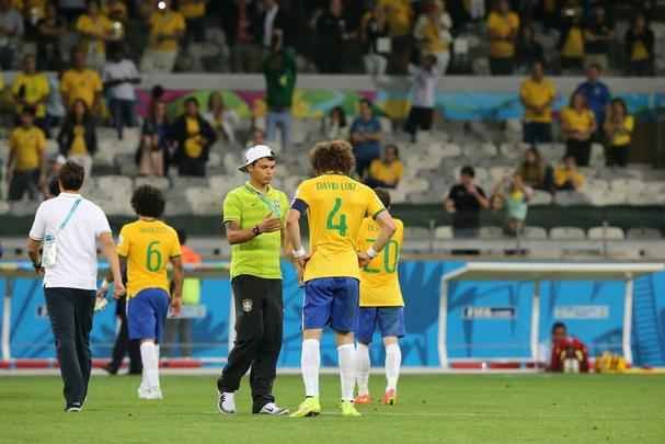 Jogadores brasileiros entram para a histria com goleada indita de 7 a 1 aplicada pela Alemanha no Mineiro; golpe duro de ser assimilado