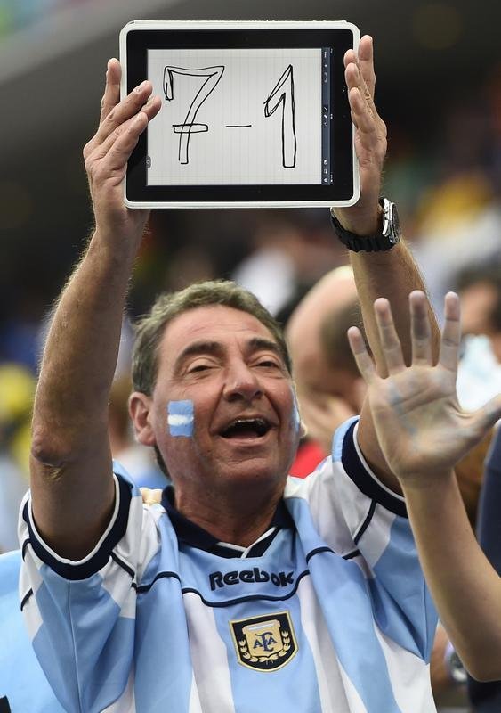 Torcidas fizeram a festa no Itaquero em partida vlida pela semifinal da Copa