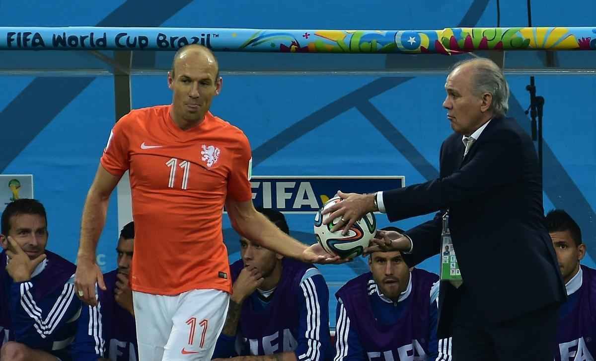 Imagens do jogo entre Holanda e Argentina, pela segunda semifinal da Copa do Mundo, no Itaquero, em So Paulo