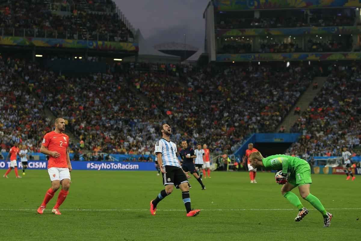 Imagens do jogo entre Holanda e Argentina, pela segunda semifinal da Copa do Mundo, no Itaquero, em So Paulo