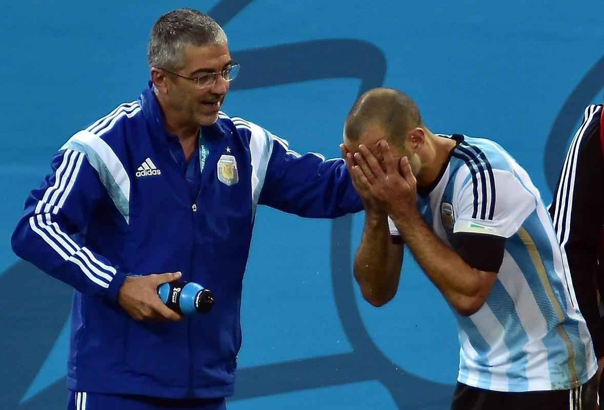 Imagens do jogo entre Holanda e Argentina, pela segunda semifinal da Copa do Mundo, no Itaquero, em So Paulo