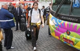 Jogadores da Seleo Brasileira desembarcaram em Braslia nesta sexta-feira para a disputa do terceiro lugar do Mundial