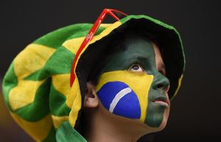 Fotos dos torcedores na deciso de terceiro lugar entre Brasil e Holanda