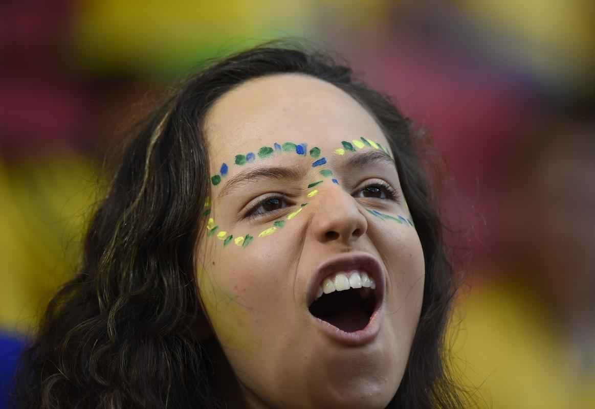 Fotos dos torcedores na deciso de terceiro lugar entre Brasil e Holanda