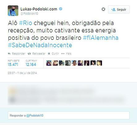 Com um estilo particular de 'tuitar', o alemo Lukas Podolski ganhou inmeros fs brasileiros nas redes sociais