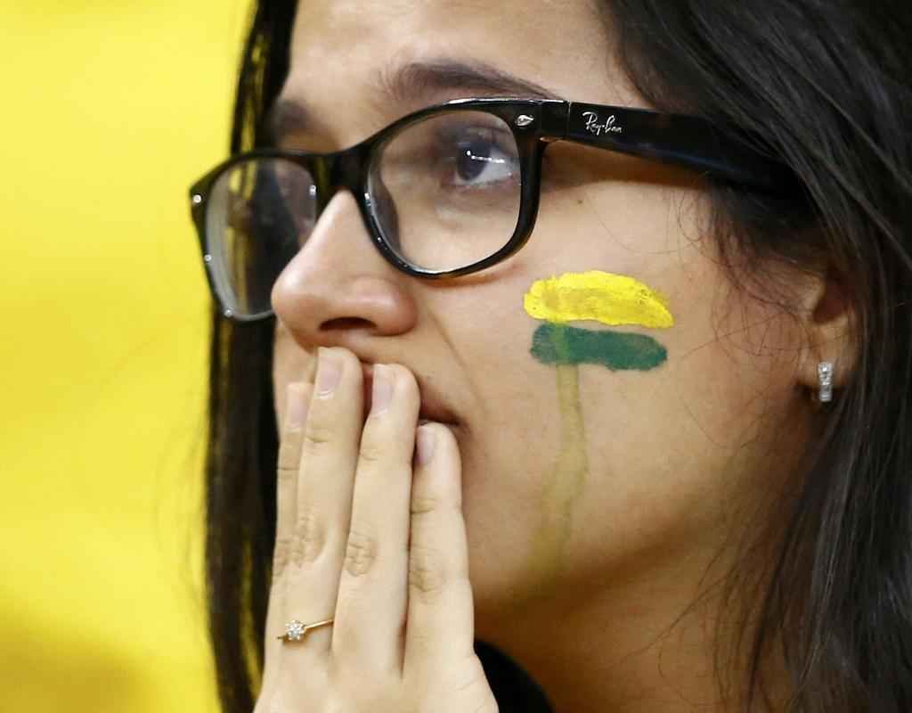 Seleo Brasileira foi goleada por 3 a 0 pela Holanda, neste sbado, em Braslia