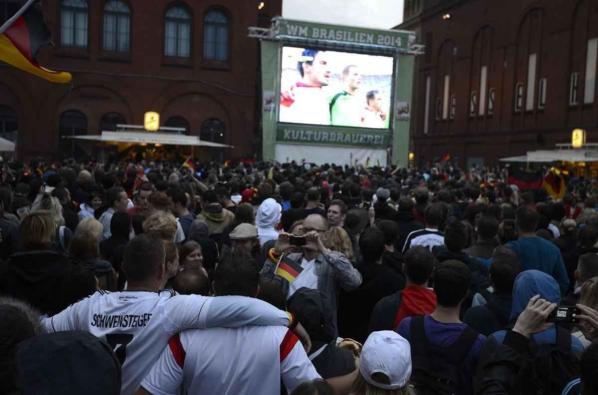 Vitria por 1 a 0, com gol de Gotze, levou torcida alem ao delrio