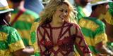 Shakira na festa de encerramento da Copa; na sequncia, ela se encontrou com o marido Piqu, jogador do Barcelona, e com o filho Milan