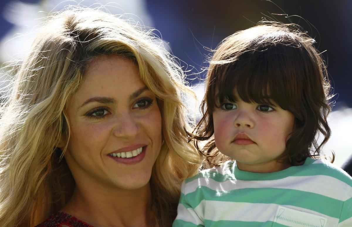 Shakira e o filho Milan