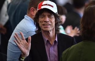 Mick Jagger com bon da Inglaterra