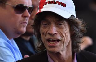 Mick Jagger com bon da Inglaterra