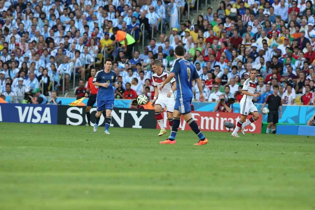 Imagens da grande final da Copa entre Alemanha e Argentina no Maracan