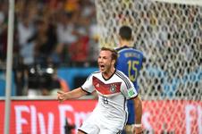 Camisa 19 anota o gol do título da Alemanha no Maracanã