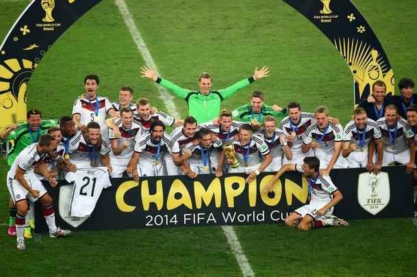 No Maracan, Seleo da Alemanha festeja a conquista da quarta Copa do Mundo