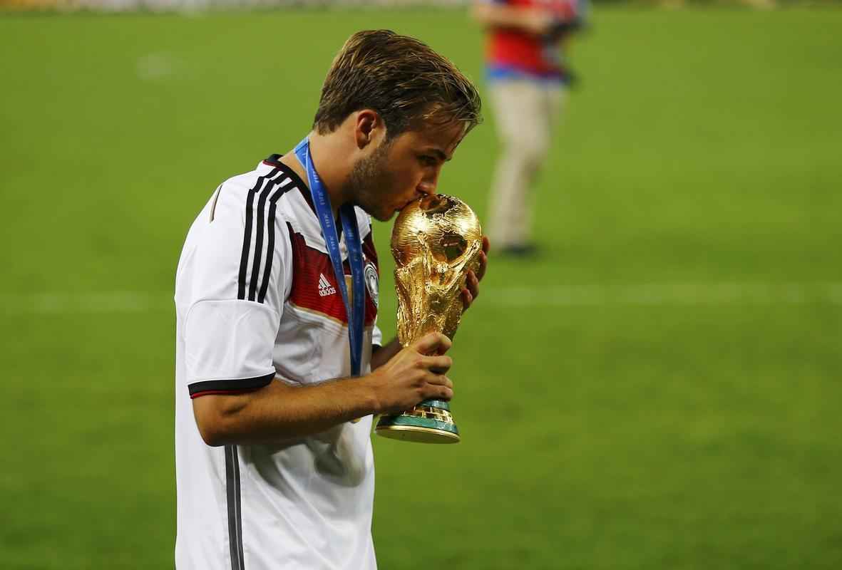 No Maracan, Seleo da Alemanha festeja a conquista da quarta Copa do Mundo