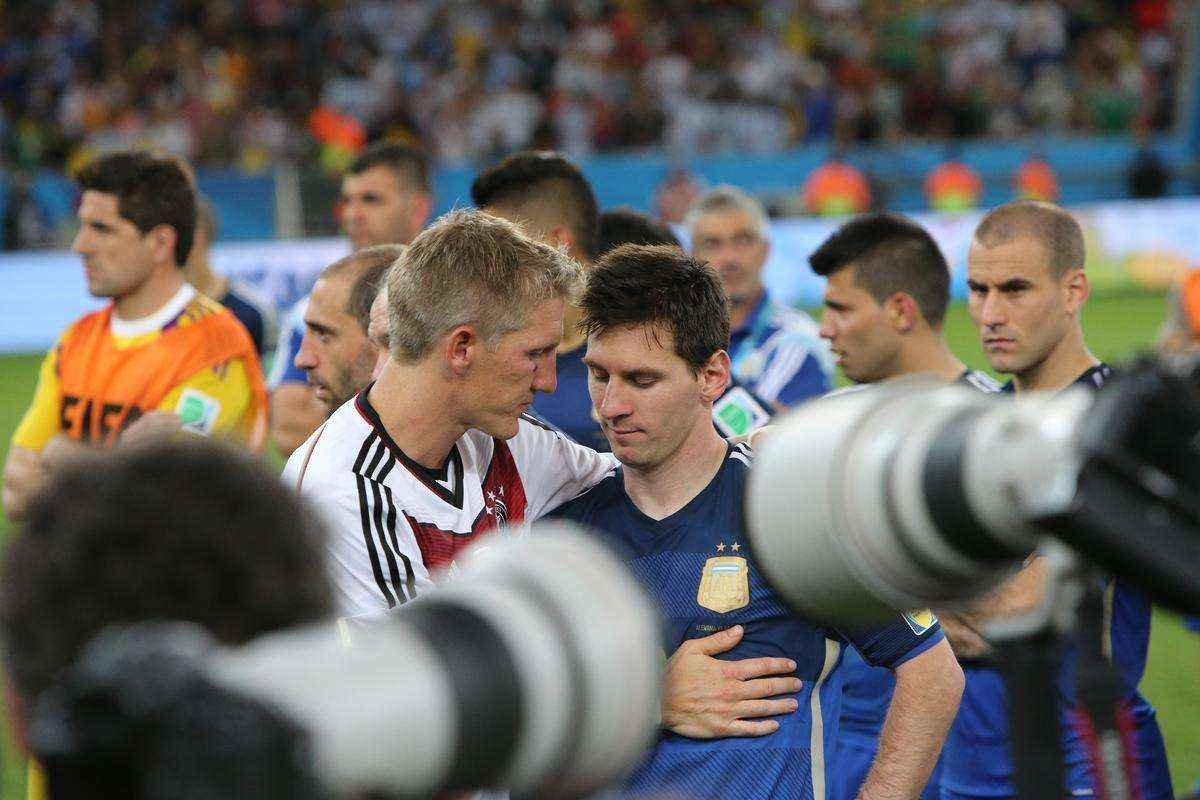 Com gol de Mario Gtze, Alemanha conquistou seu quarto ttulo mundial; veja fotos da festa germnica e da decepo argentina no Maracan
