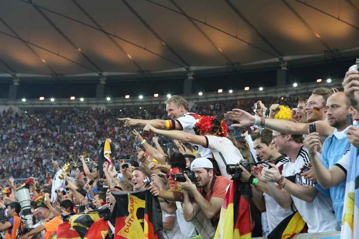 Com gol de Mario Gtze, Alemanha conquistou seu quarto ttulo mundial; veja fotos da festa germnica e da decepo argentina no Maracan