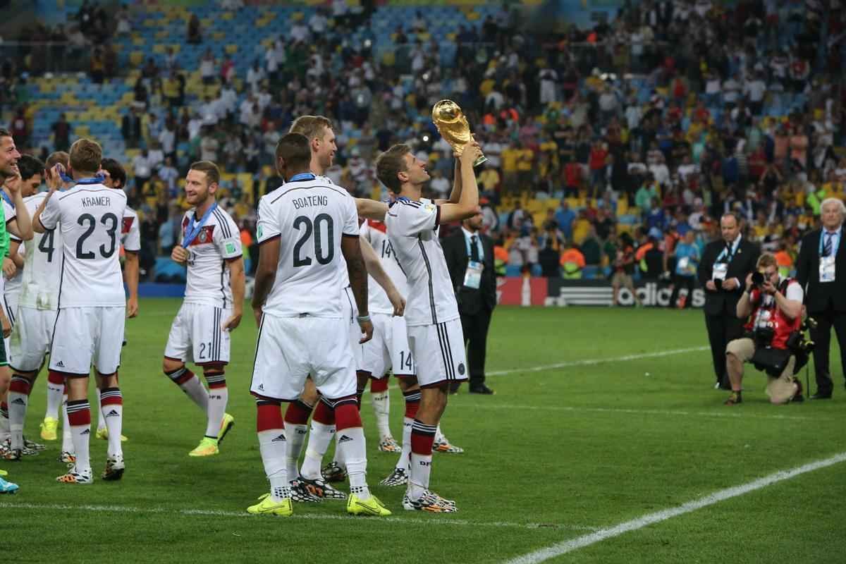 Com gol de Mario Gtze, Alemanha conquistou seu quarto ttulo mundial; veja fotos da festa germnica e da decepo argentina no Maracan