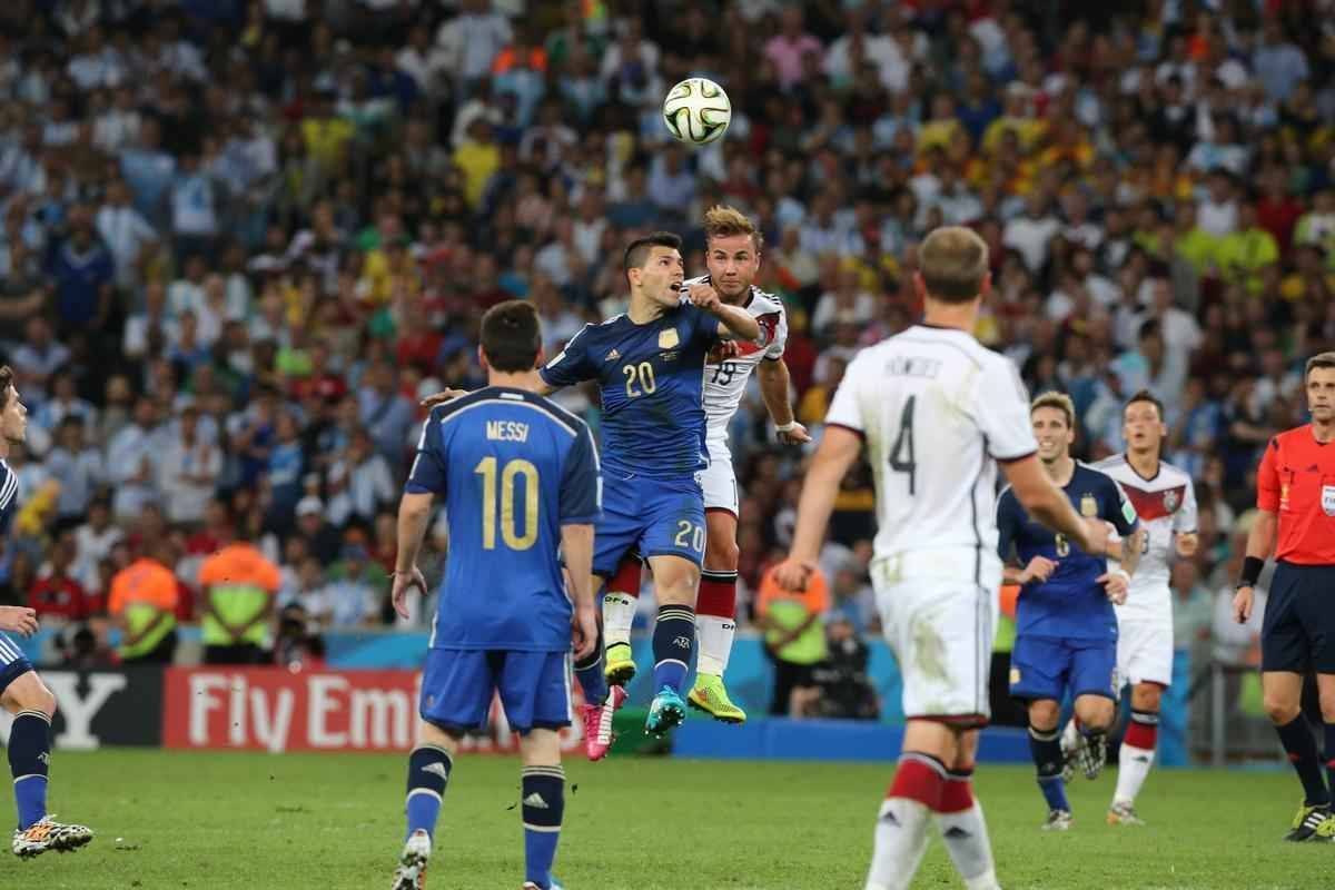 Com gol de Mario Gtze, Alemanha conquistou seu quarto ttulo mundial; veja fotos da festa germnica e da decepo argentina no Maracan