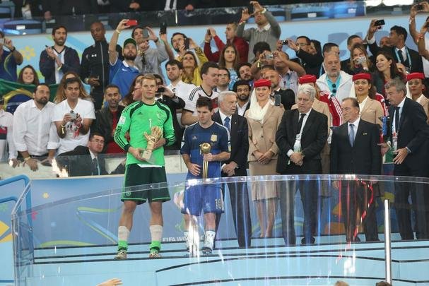 Com gol de Mario Gtze, Alemanha conquistou seu quarto ttulo mundial; veja fotos da festa germnica e da decepo argentina no Maracan