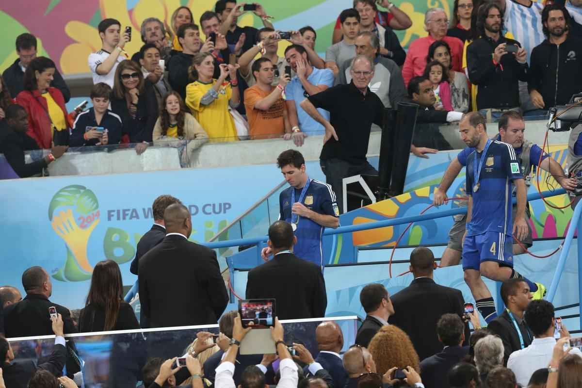 Com gol de Mario Gtze, Alemanha conquistou seu quarto ttulo mundial; veja fotos da festa germnica e da decepo argentina no Maracan