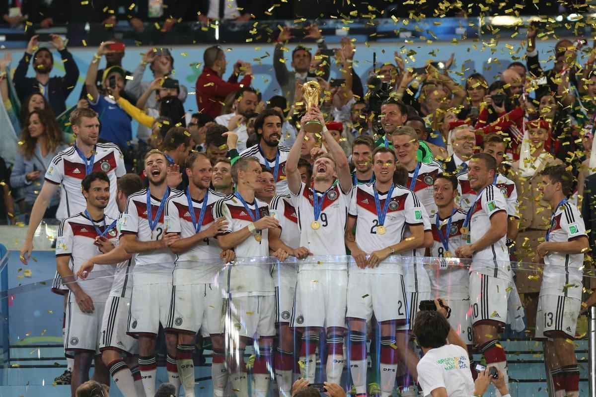 Com gol de Mario Gtze, Alemanha conquistou seu quarto ttulo mundial; veja fotos da festa germnica e da decepo argentina no Maracan