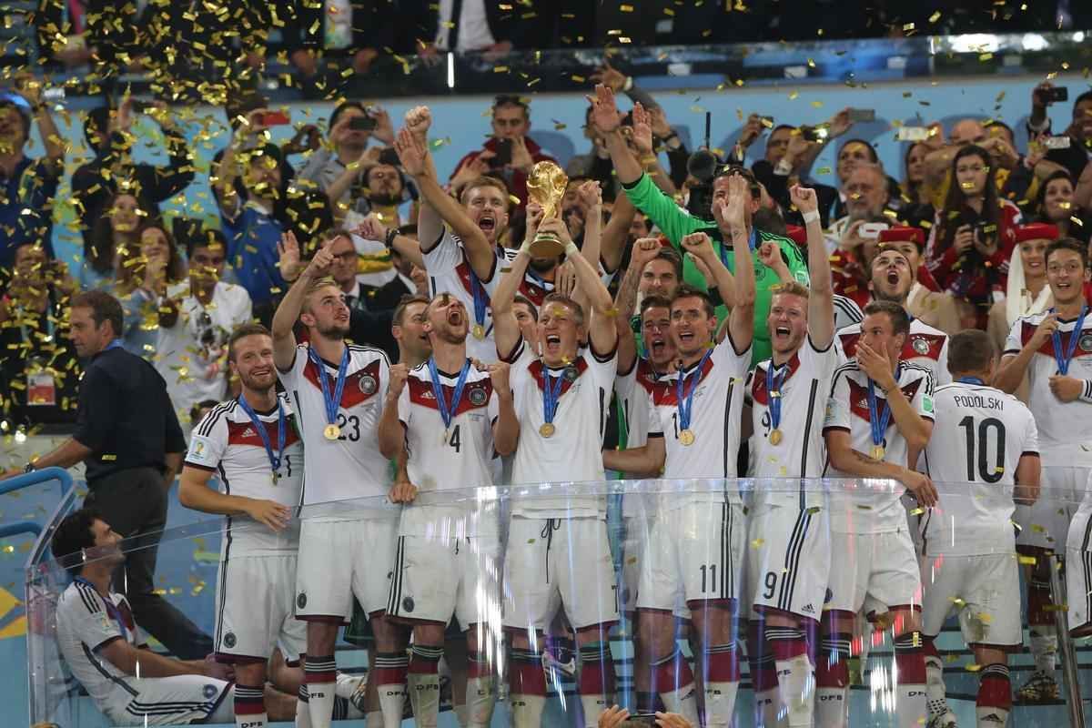 Com gol de Mario Gtze, Alemanha conquistou seu quarto ttulo mundial; veja fotos da festa germnica e da decepo argentina no Maracan