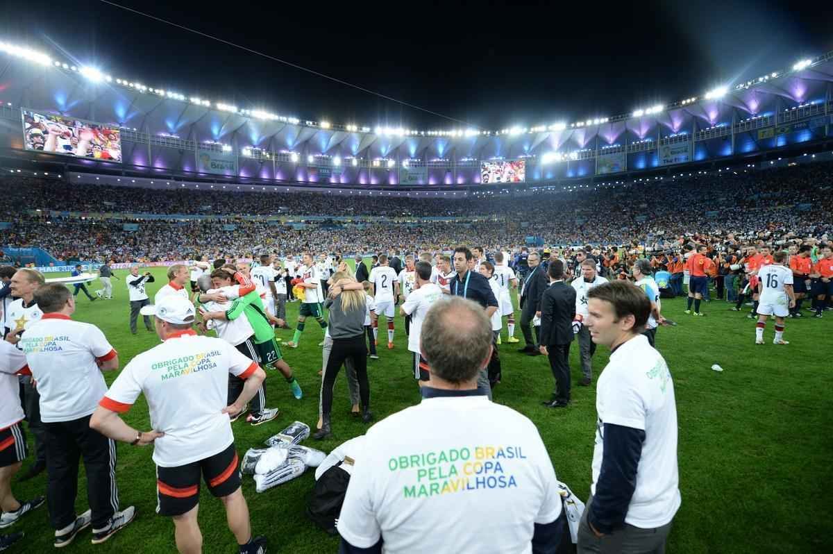 Com gol de Mario Gtze, Alemanha conquistou seu quarto ttulo mundial; veja fotos da festa germnica e da decepo argentina no Maracan