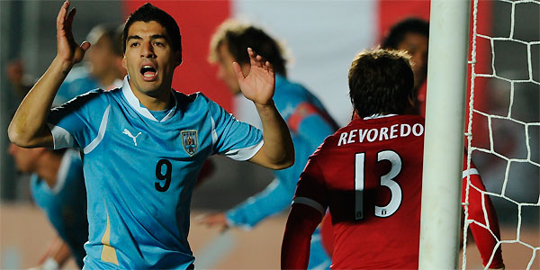 Peru e Uruguai terminam em empate 1-1 - CONMEBOL