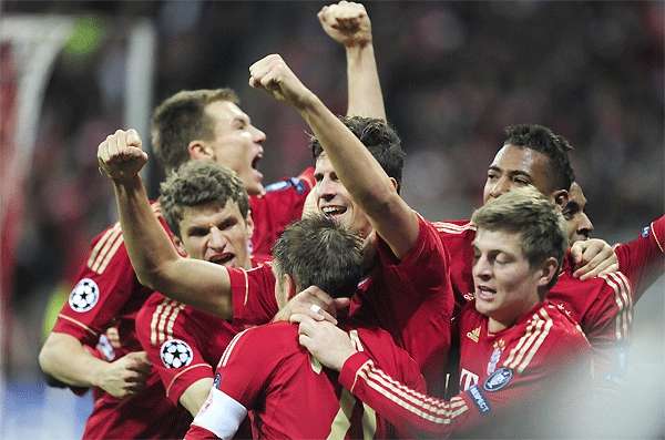 A Gazeta  Bayern vence no Old Trafford e United fica sem vaga na Liga  Europa